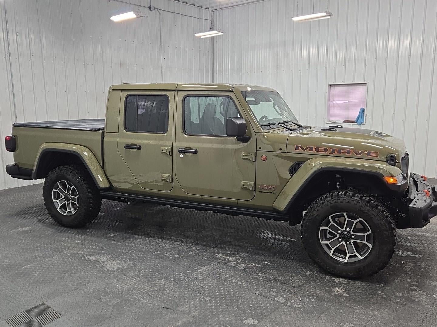 2025 Jeep Gladiator Mojave X