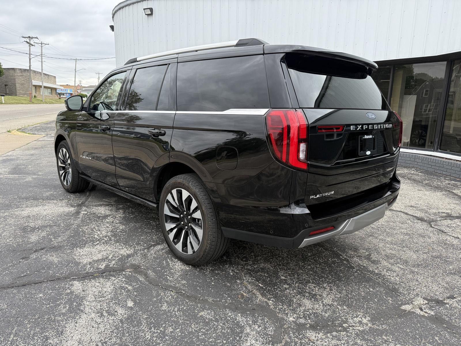 2025 Ford Expedition Platinum