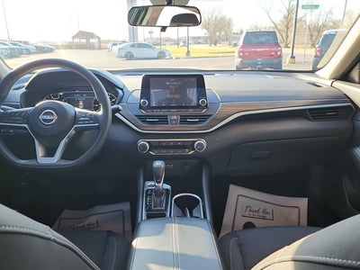 2025 Nissan Altima SV