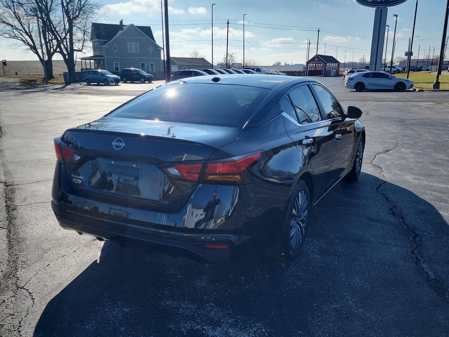 2025 Nissan Altima SV