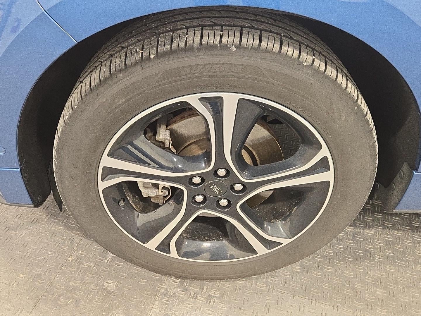 2019 Ford EDGE ST UTILI