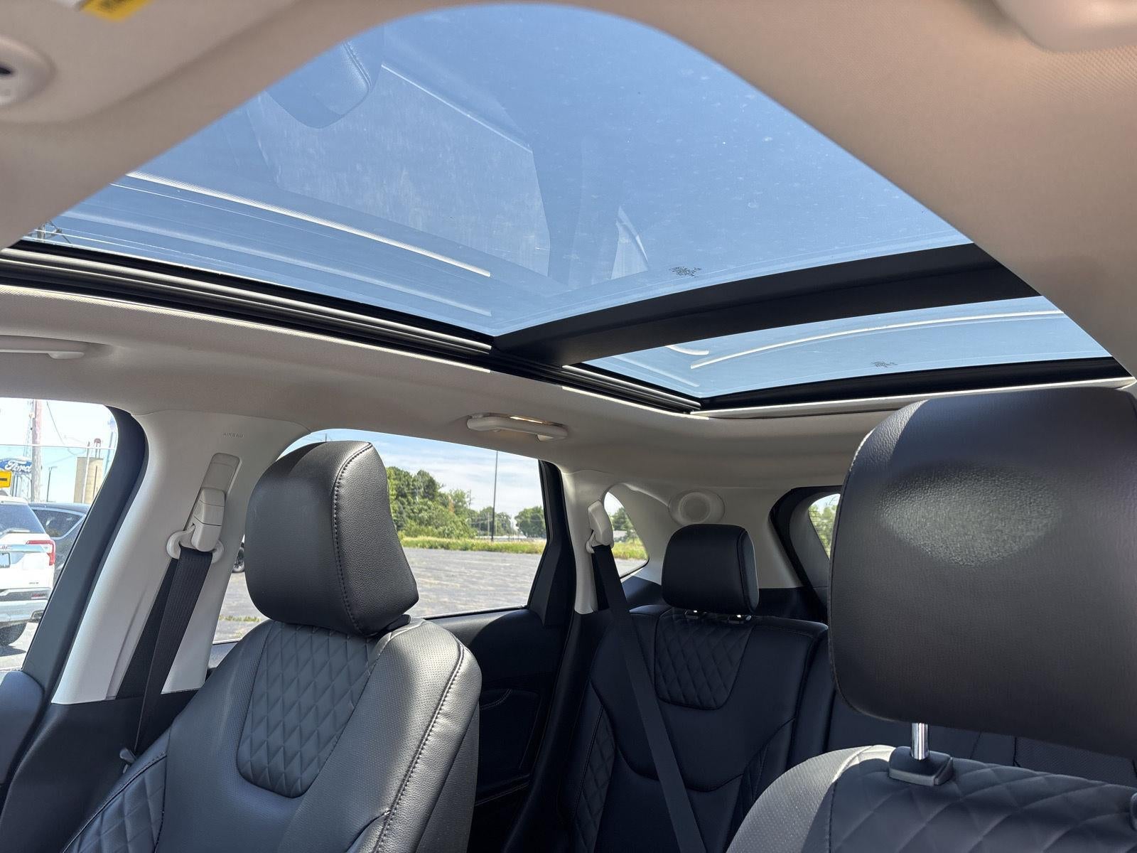 2024 Ford Edge Titanium