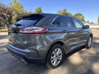 2023 Ford Edge Titanium