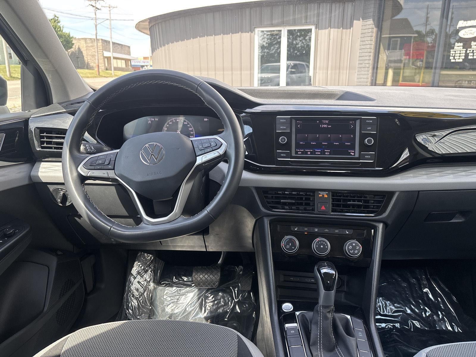 2024 Volkswagen Taos S