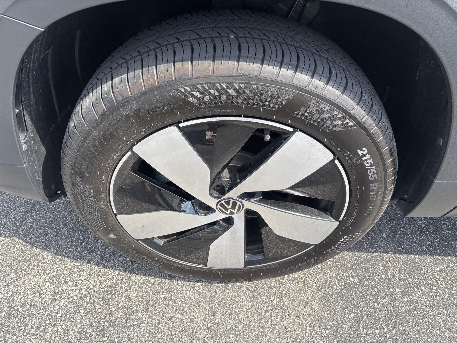 2024 Volkswagen Taos S