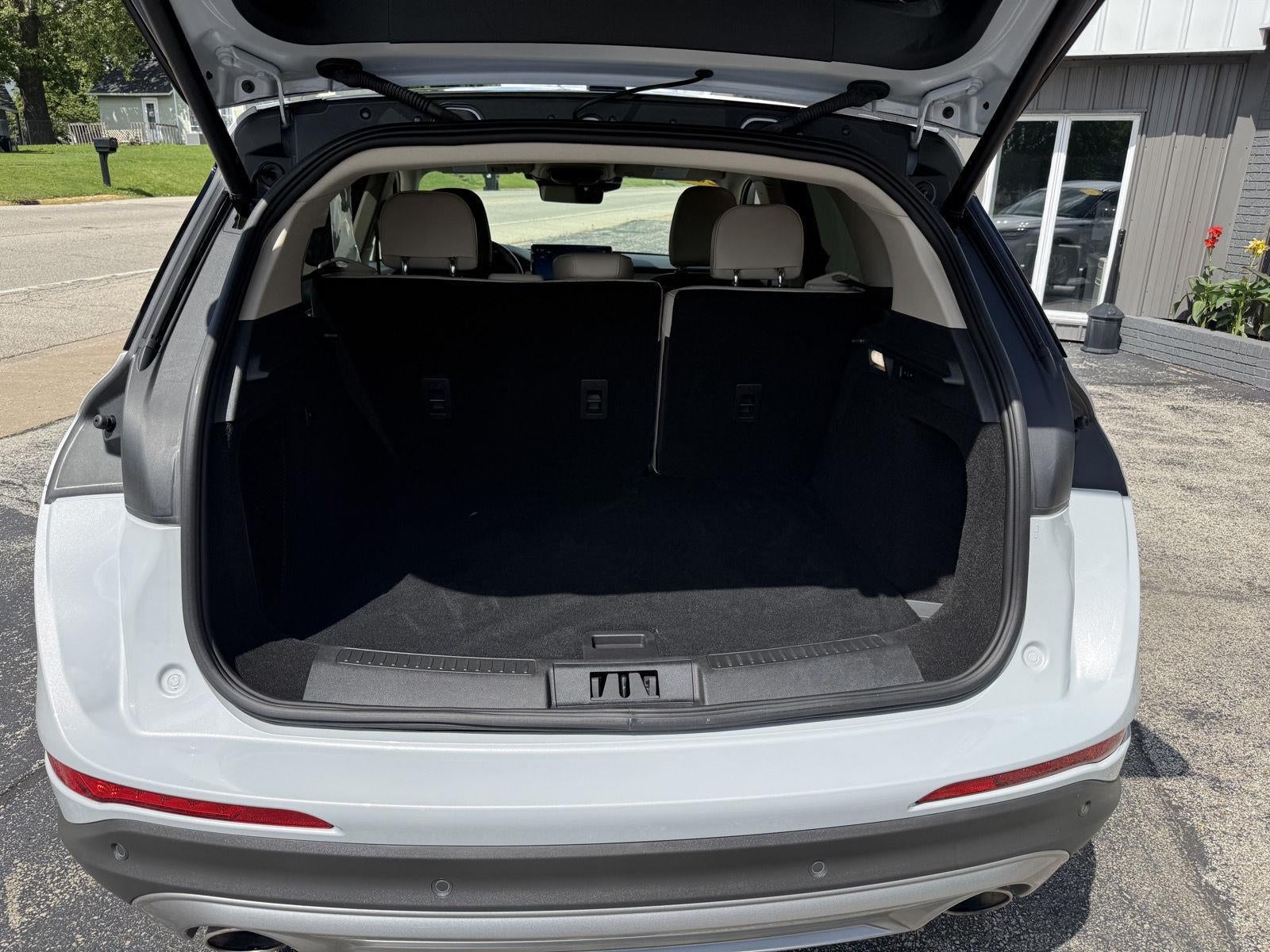 2025 Lincoln Corsair Premiere