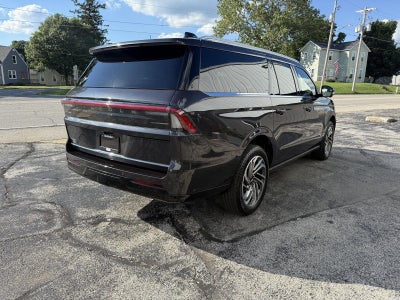 2025 Lincoln Navigator L Reserve