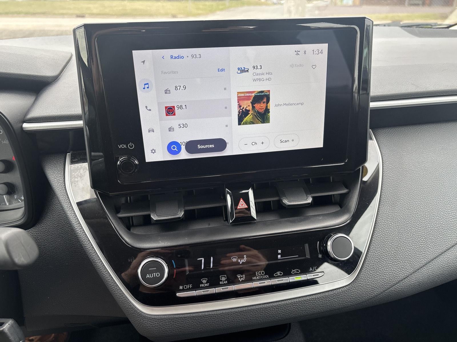 2025 Toyota Corolla LE