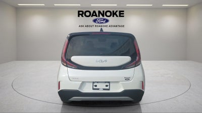 2025 Kia SOUL LX FWD