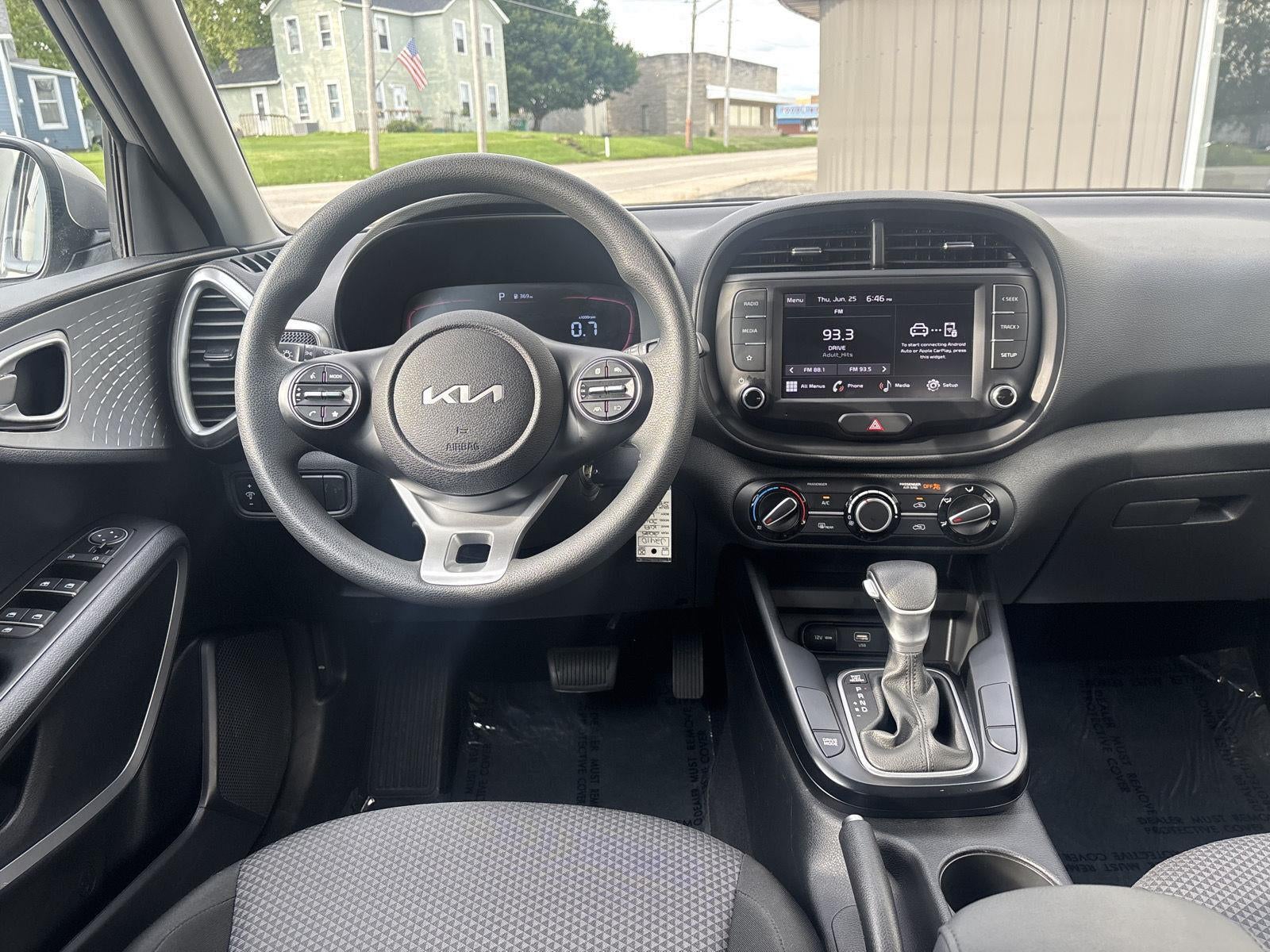 2025 Kia Soul LX