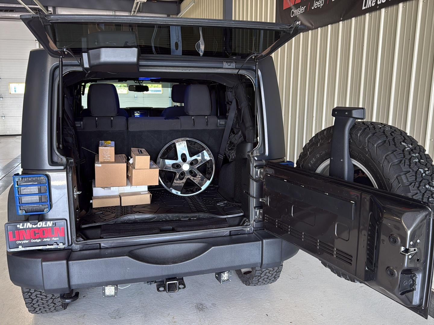 2017 Jeep Wrangler Unlimited Sport