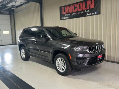 2026 Jeep Grand Cherokee Laredo