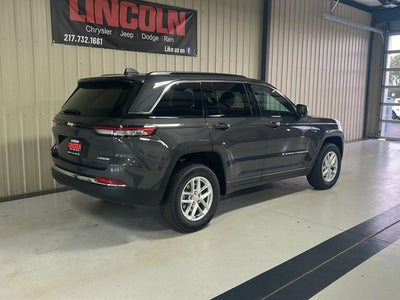 2026 Jeep Grand Cherokee Laredo