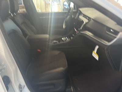 2026 Jeep Grand Cherokee L Laredo Altitude