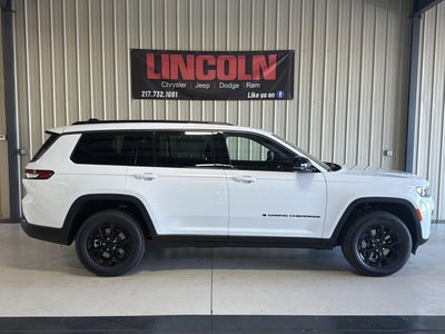 2026 Jeep Grand Cherokee L Laredo Altitude