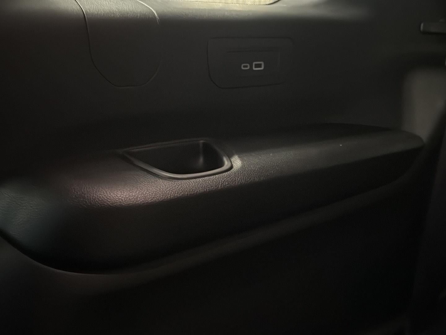 2026 Jeep Grand Cherokee L Laredo Altitude