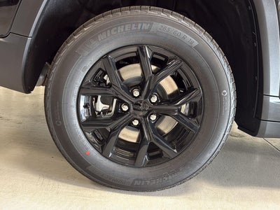 2026 Jeep Grand Cherokee L Laredo Altitude