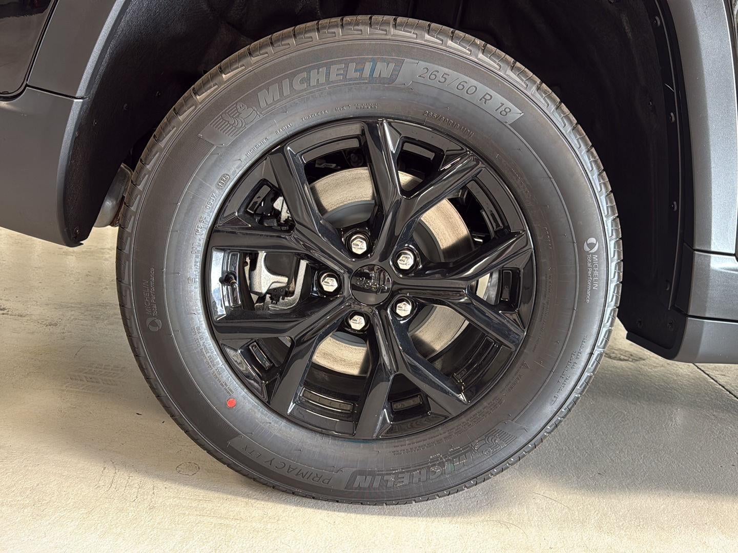 2026 Jeep Grand Cherokee L Laredo Altitude