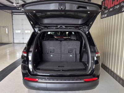 2026 Jeep Grand Cherokee L Laredo Altitude