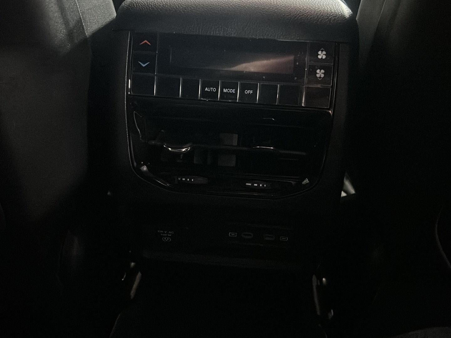 2026 Jeep Grand Cherokee L Laredo Altitude