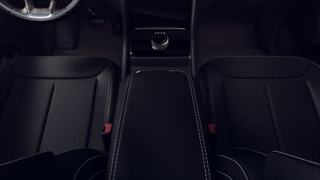 2026 Jeep Grand Cherokee L Laredo Altitude