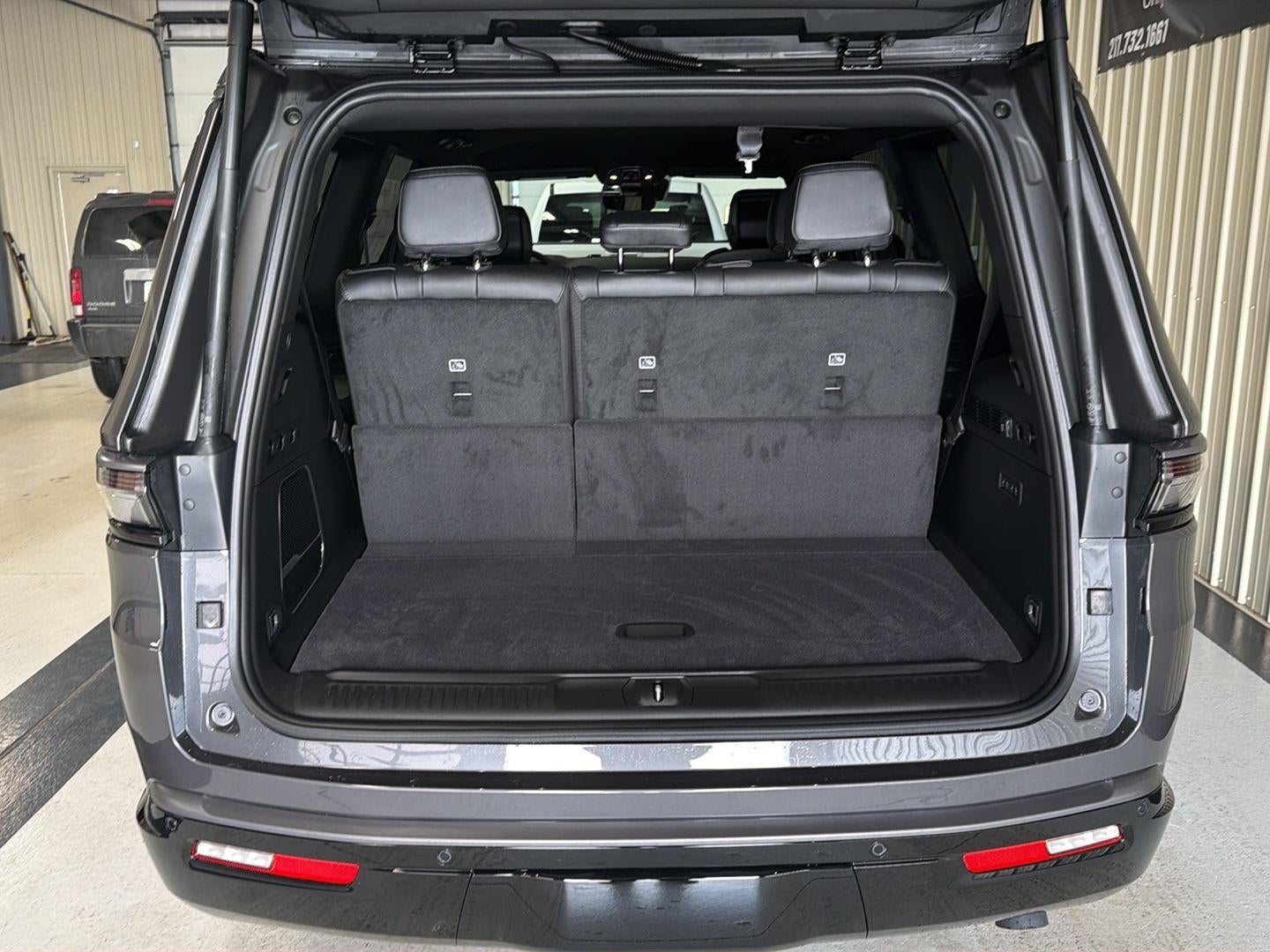 2026 Jeep Grand Wagoneer Limited Altitude