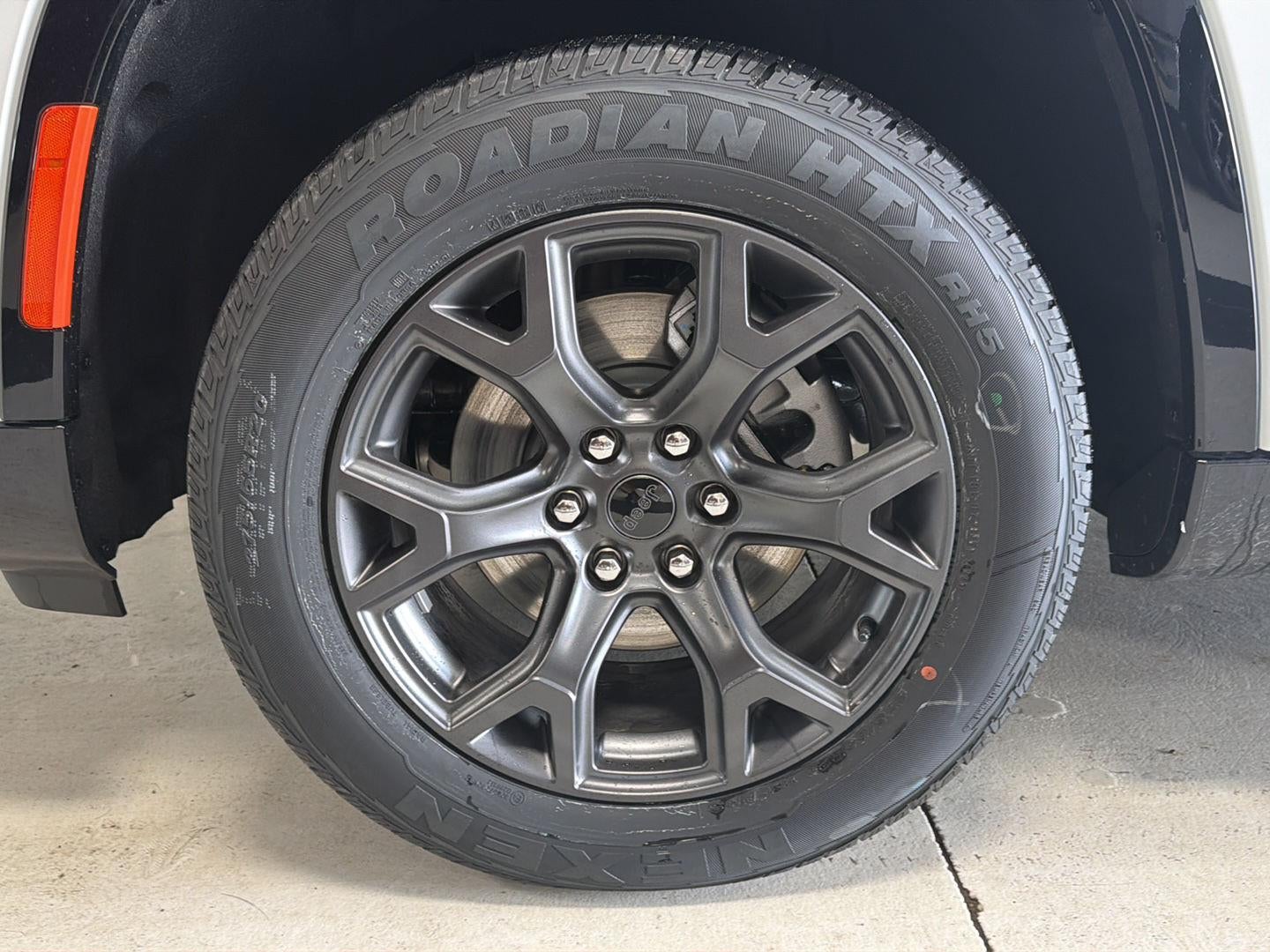 2026 Jeep Grand Wagoneer Limited Altitude