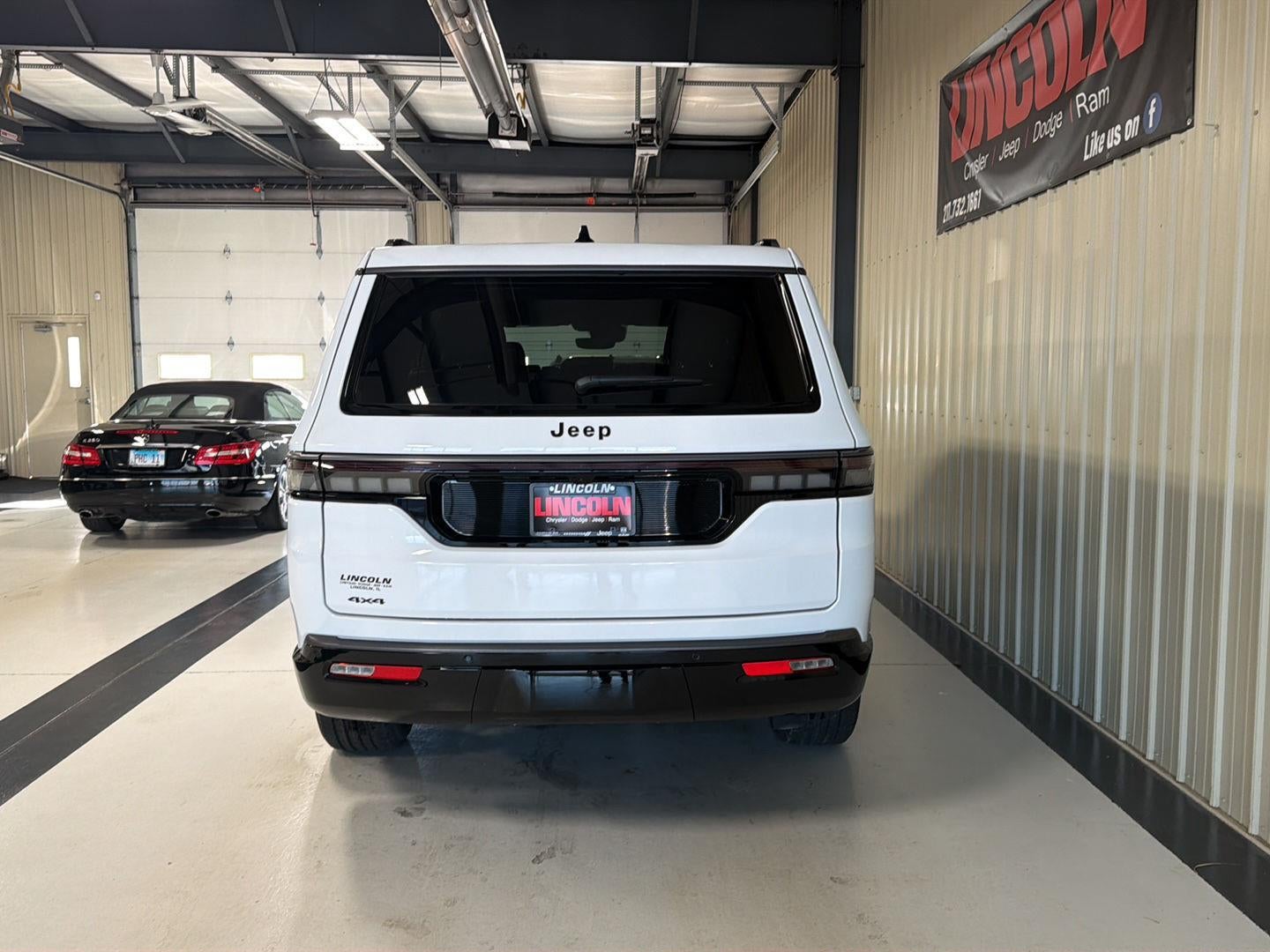 2026 Jeep Grand Wagoneer Limited Altitude