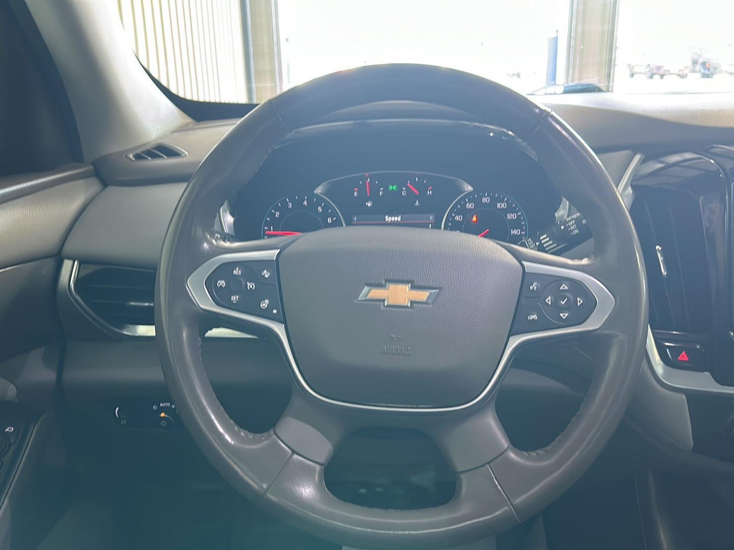 2021 Chevrolet Traverse LT Cloth