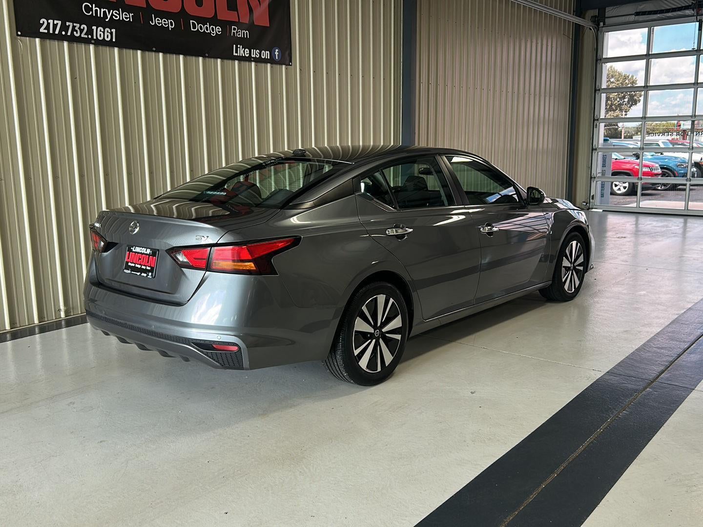 2021 Nissan Altima 2.5 SV