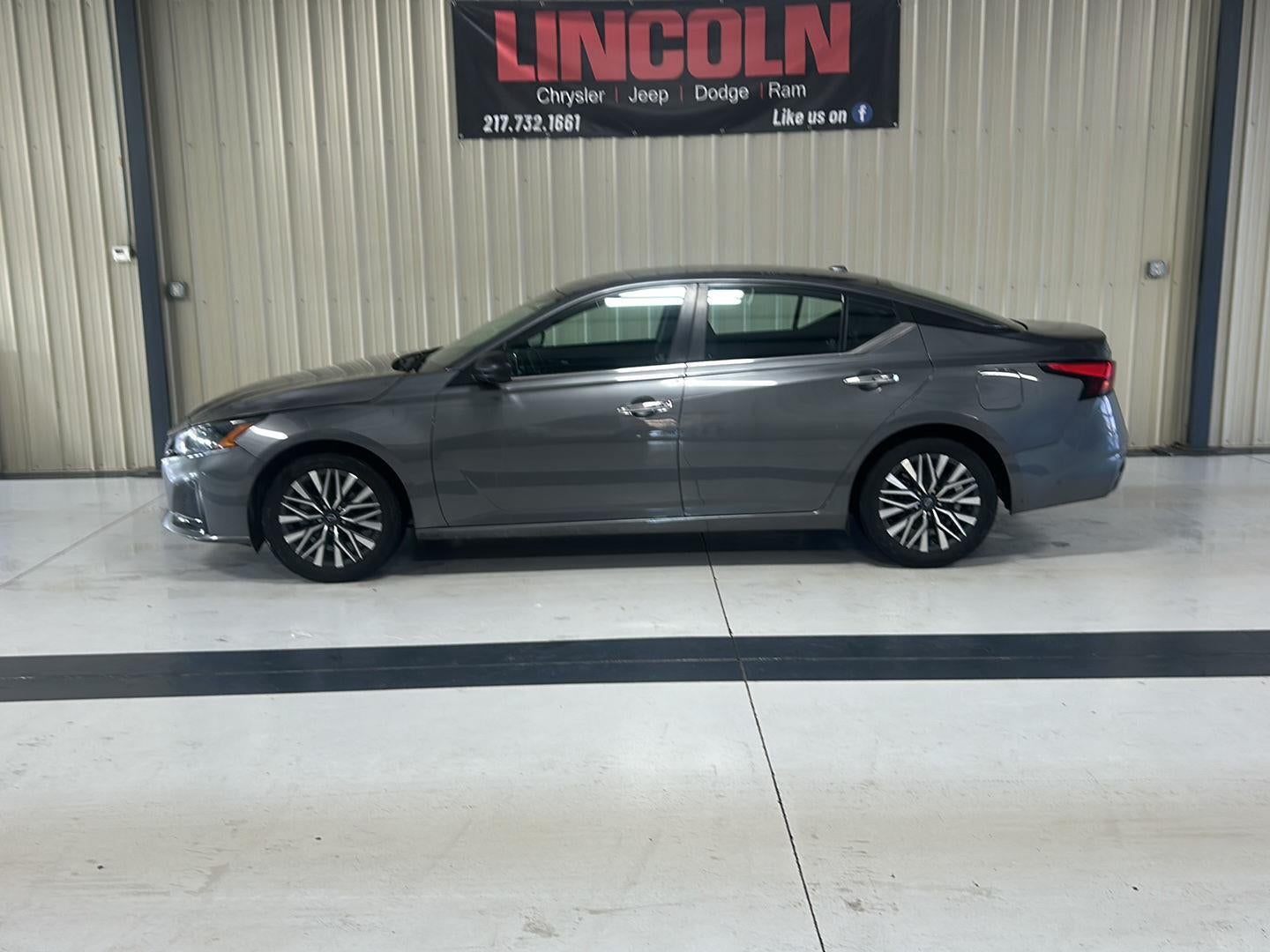 2024 Nissan Altima 2.5 SV