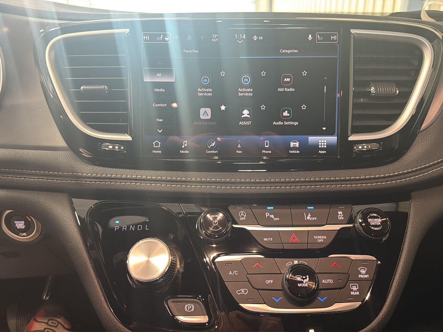 2026 Chrysler Pacifica Select