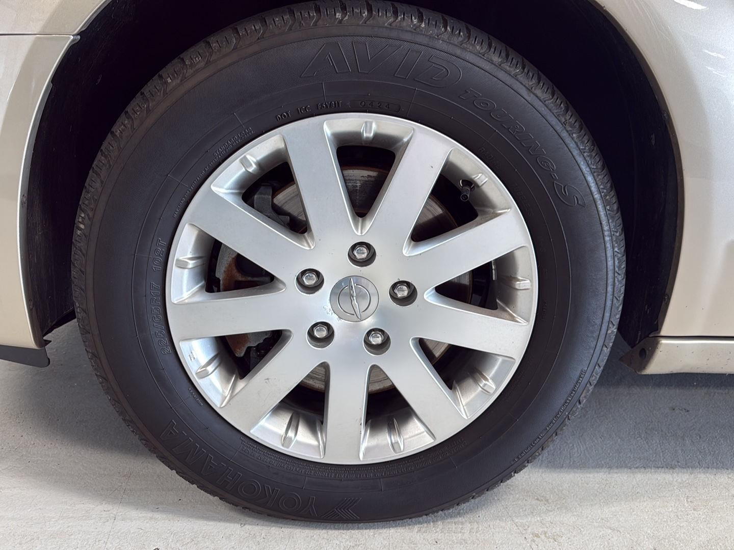 2016 Chrysler Town & Country Touring