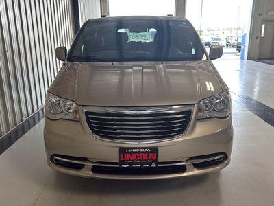 2016 Chrysler Town & Country Touring