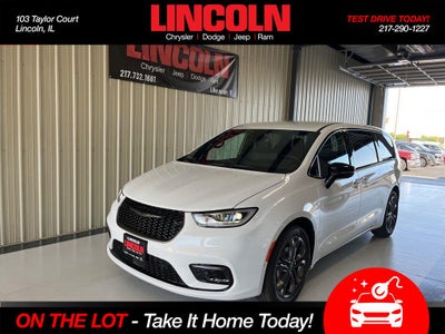 2026 Chrysler Pacifica Select