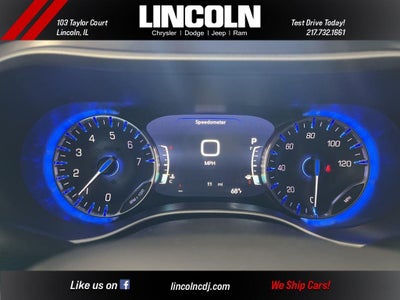 2026 Chrysler Pacifica Select