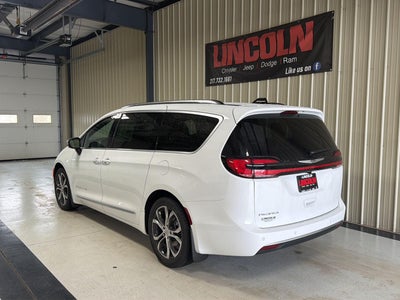 2026 Chrysler Pacifica Pinnacle