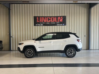 2025 Jeep Compass Trailhawk