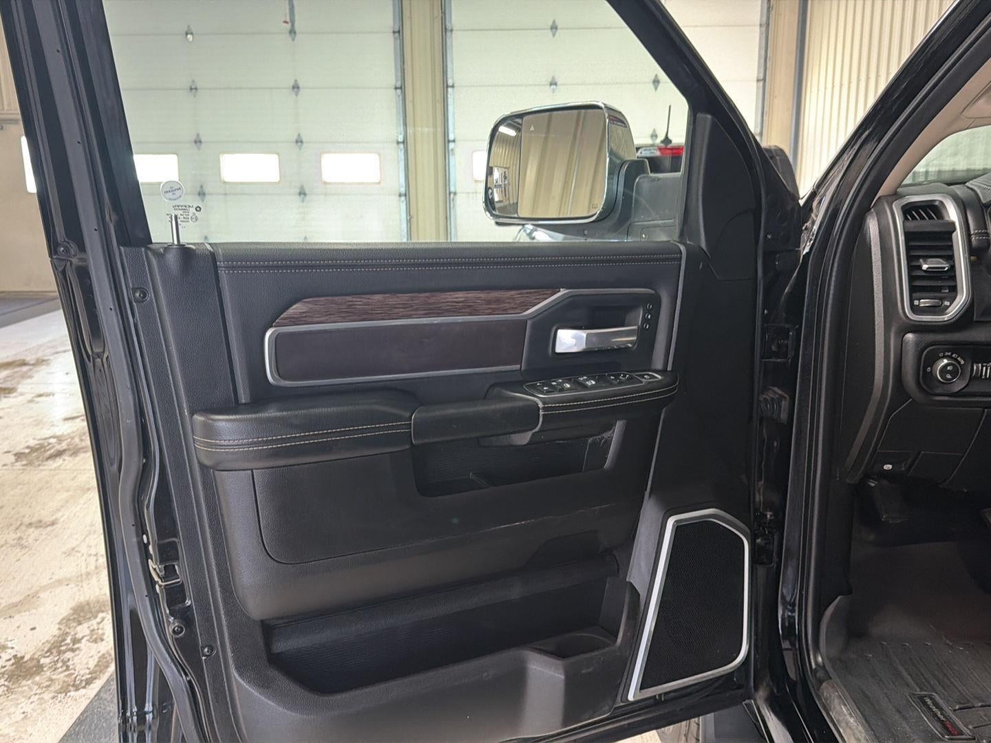 2019 RAM 3500 Laramie