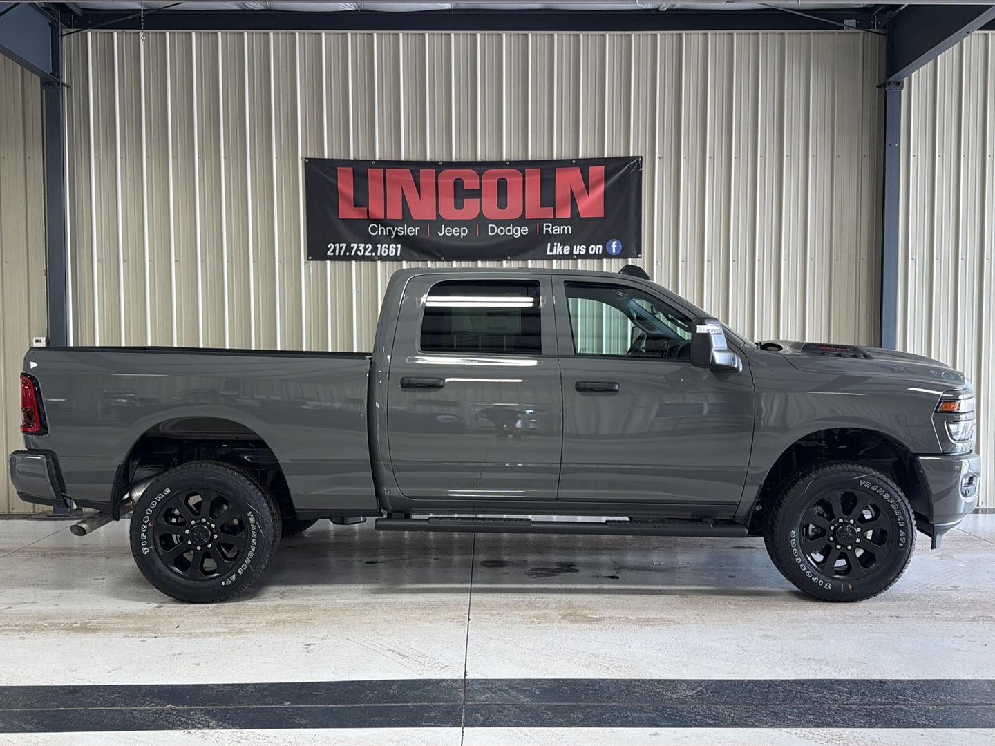 2026 RAM 2500 Black Express