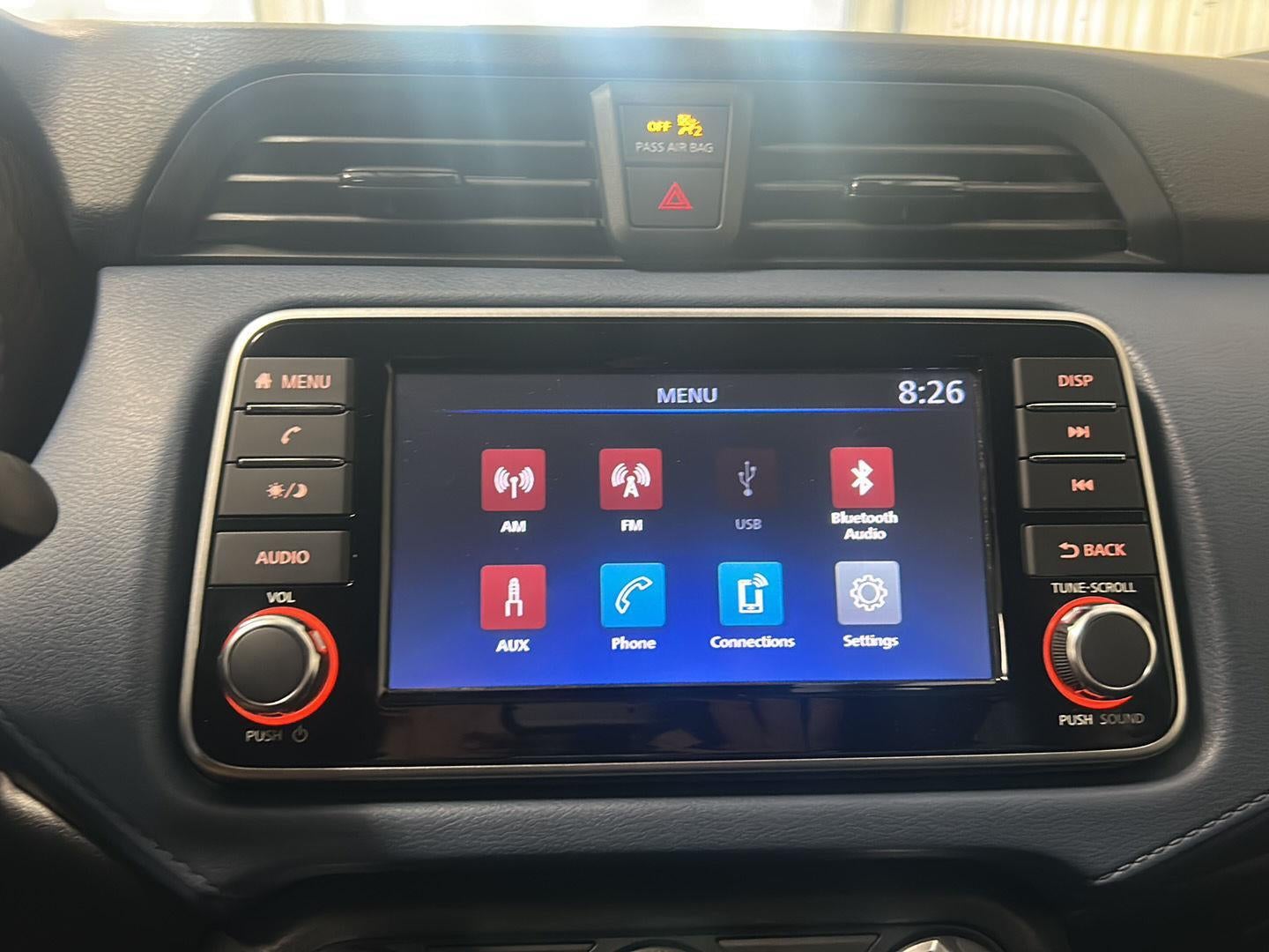 2025 Nissan Versa SV