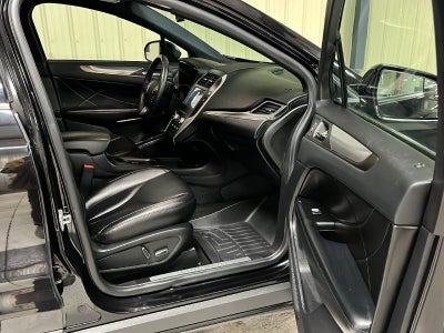 2019 Lincoln MKC Standard