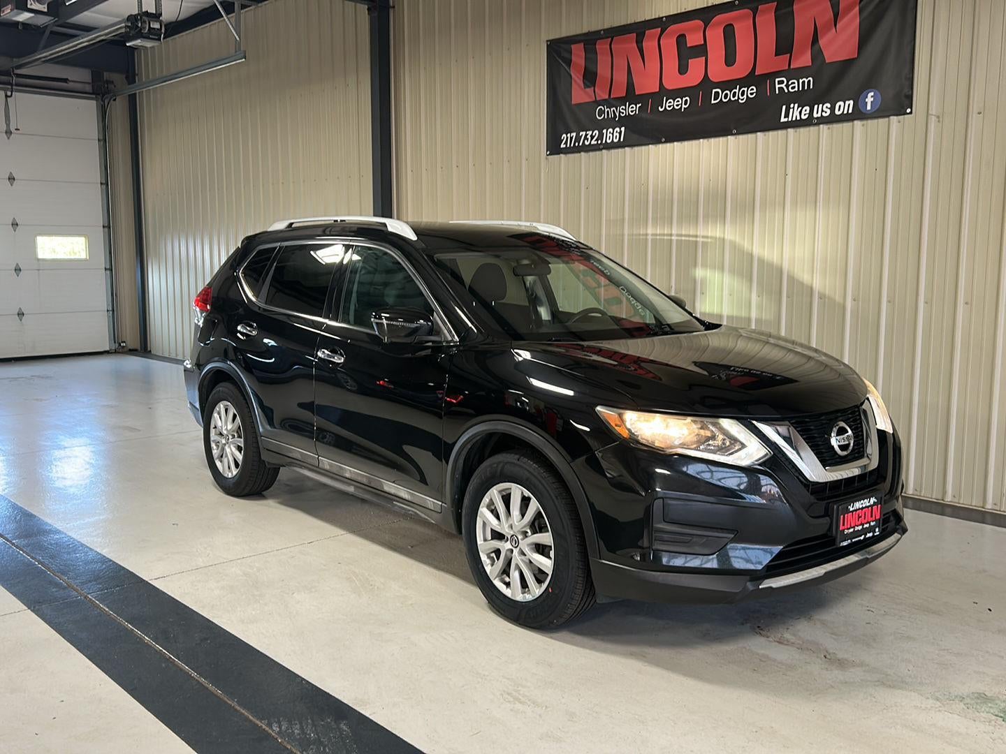 2017 Nissan Rogue SV