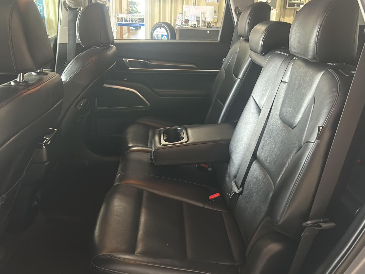 2023 Kia Telluride LX