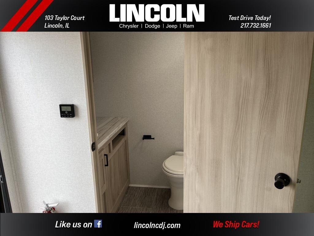 2024 Silver Lake EAST TO WEST Camper