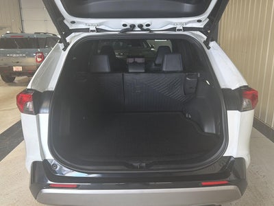 2025 Toyota RAV4 Hybrid XSE