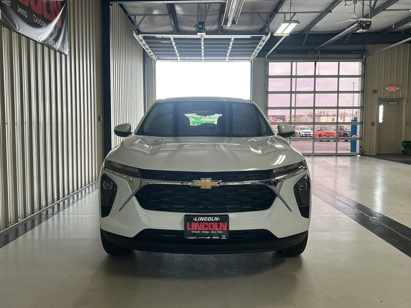 2025 Chevrolet Trax LS