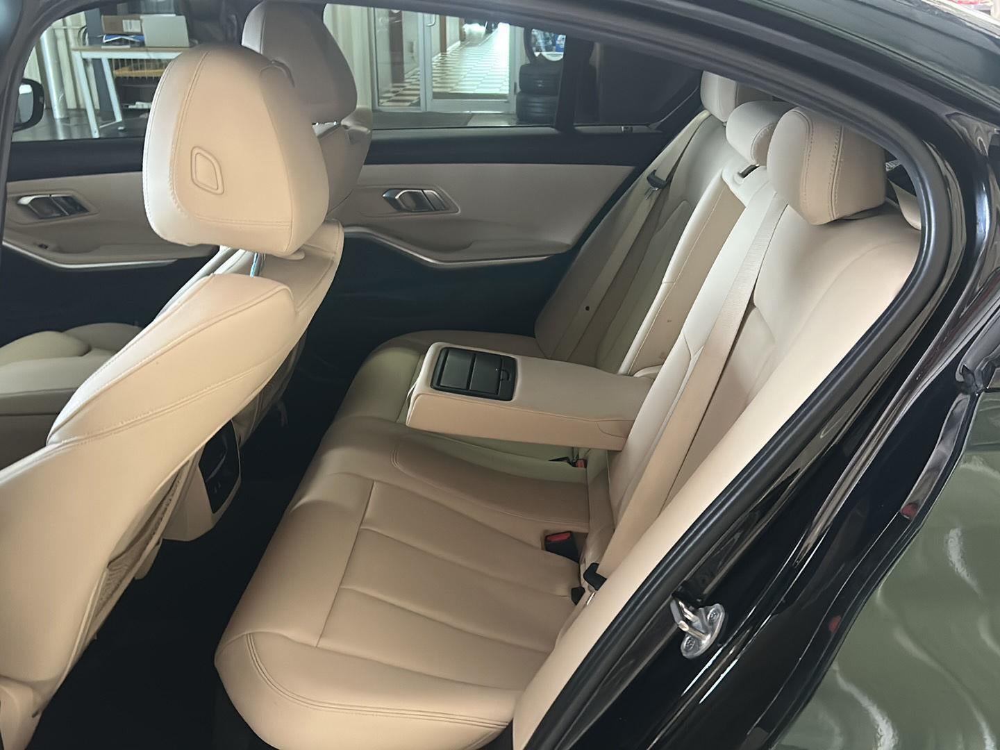 2020 BMW 3 Series 330i