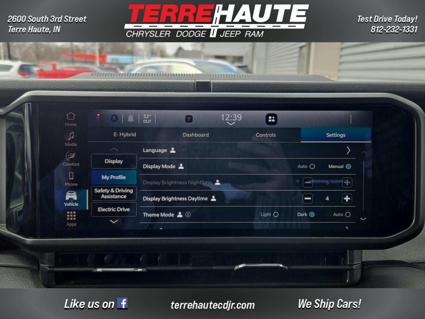 2025 Jeep Wrangler 4xe Willys