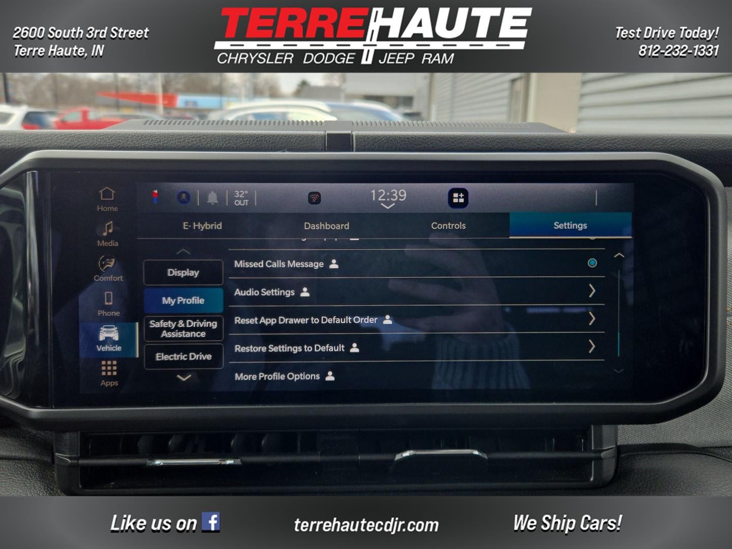 2025 Jeep Wrangler 4xe Willys